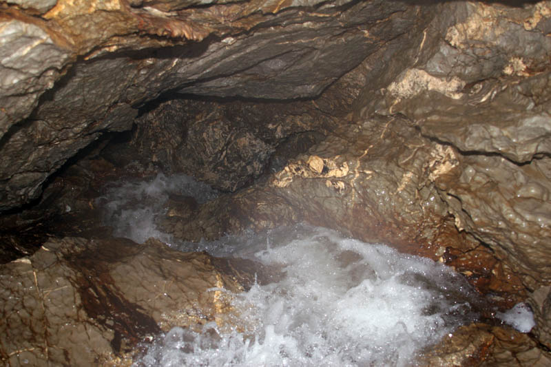 Unterirdischer Bach_020